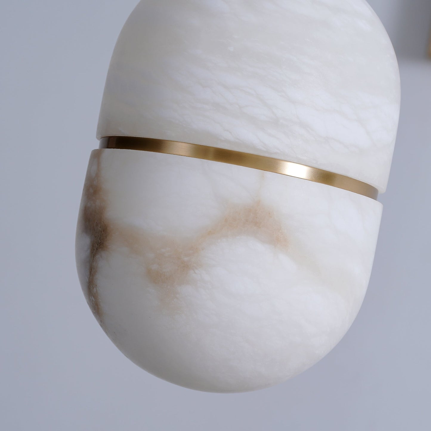 Caythos | Sculpturale Capsule Alabaster Steen Hanglamp