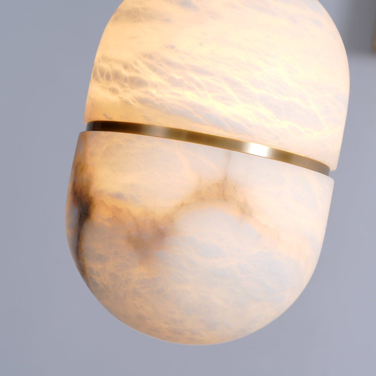 Caythos | Sculpturale Capsule Alabaster Steen Hanglamp