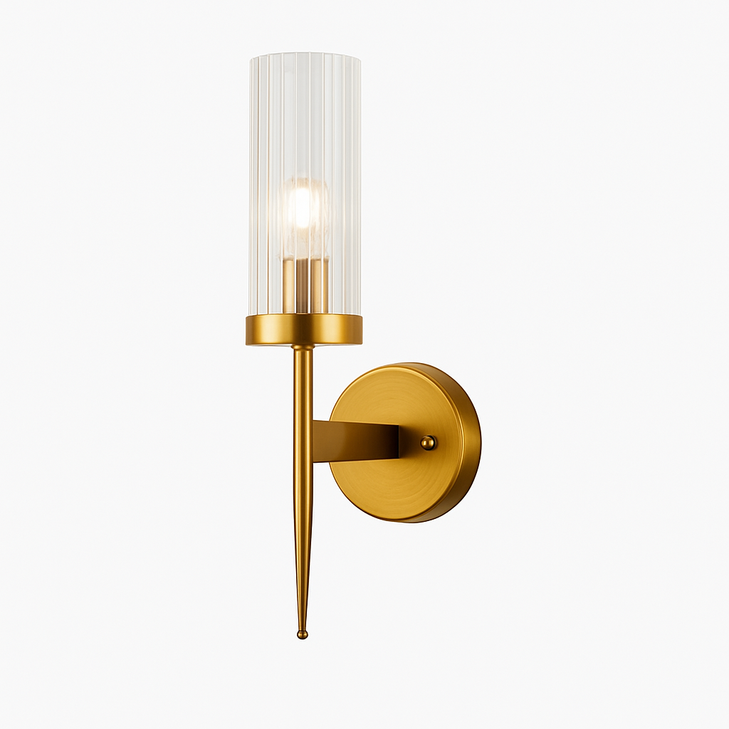 Solvandre | Lineaire geborsteld messing sculpturale wandlamp