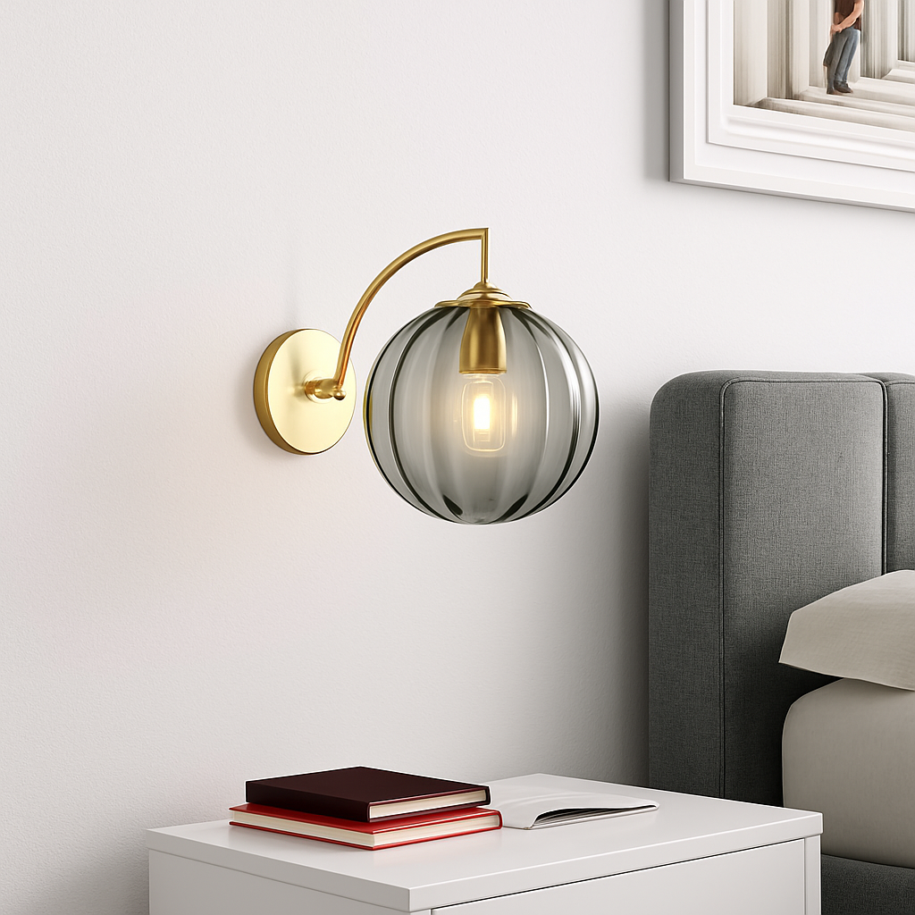 Zenvori | Moderne Gebrande Glazen Bol Messing Wandlamp
