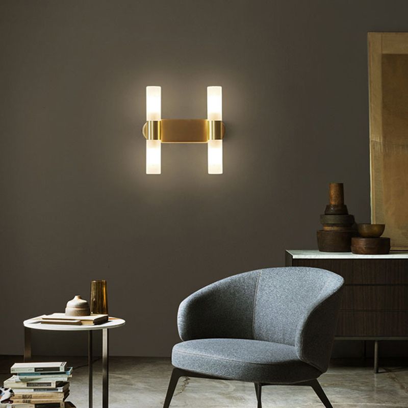 Aerisvold | Moderne Cilindrische Acryl en Metalen Wandlamp
