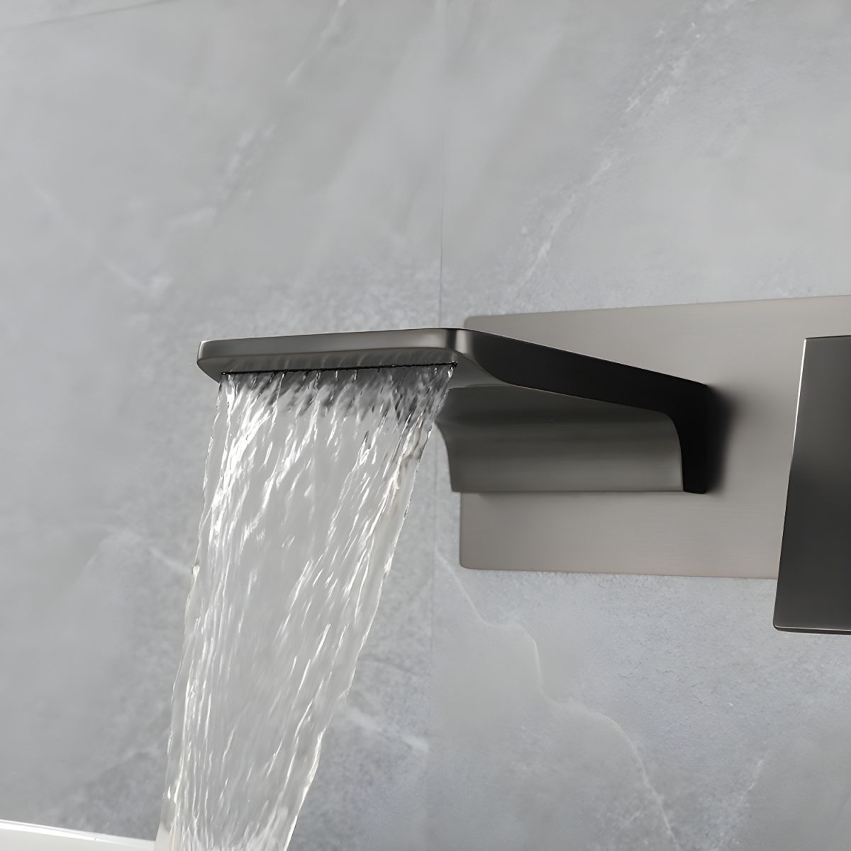 Luvarni | Moderne Wandgemonteerde Vierkante Profiel Waterval Badkamerkraan