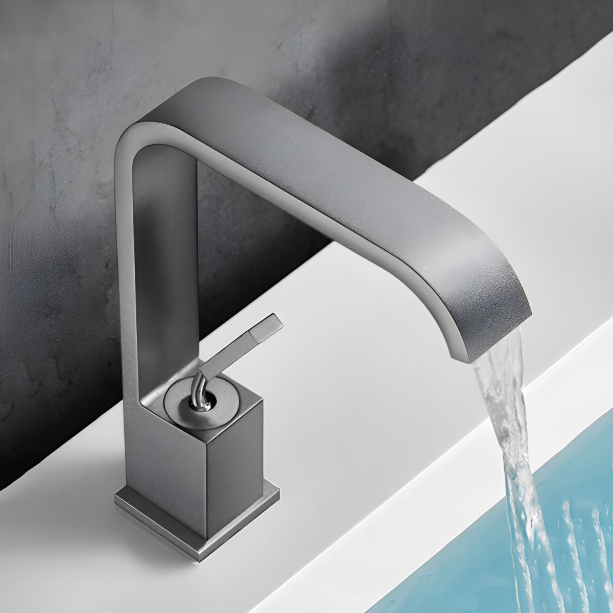 Sylthire | Hedendaags Boogprofiel Waterval Badkamerkraan