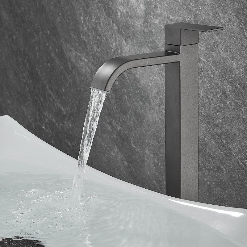 Lyskalla | Moderne Gebogen Watervaluitloop Badkamerkraan