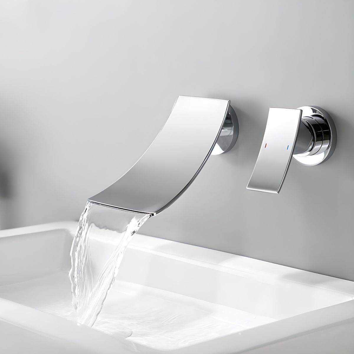 Kestruve | Watervaluitloop Gebogen Silhouet Wandgemonteerde Badkamerkraan