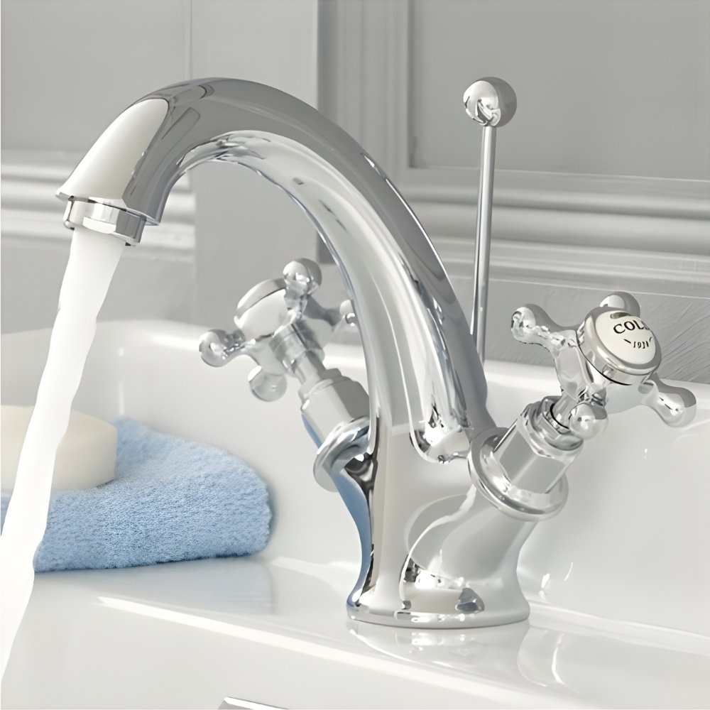 Noble | Traditionele Badkamerkraan Met Kruisgrepen