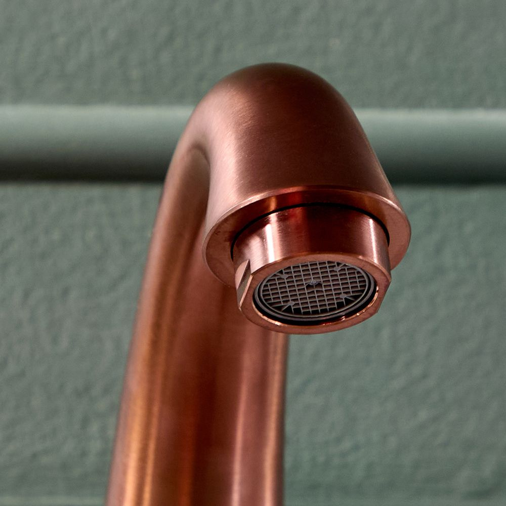 Noble | Traditionele Badkamerkraan Met Kruisgrepen