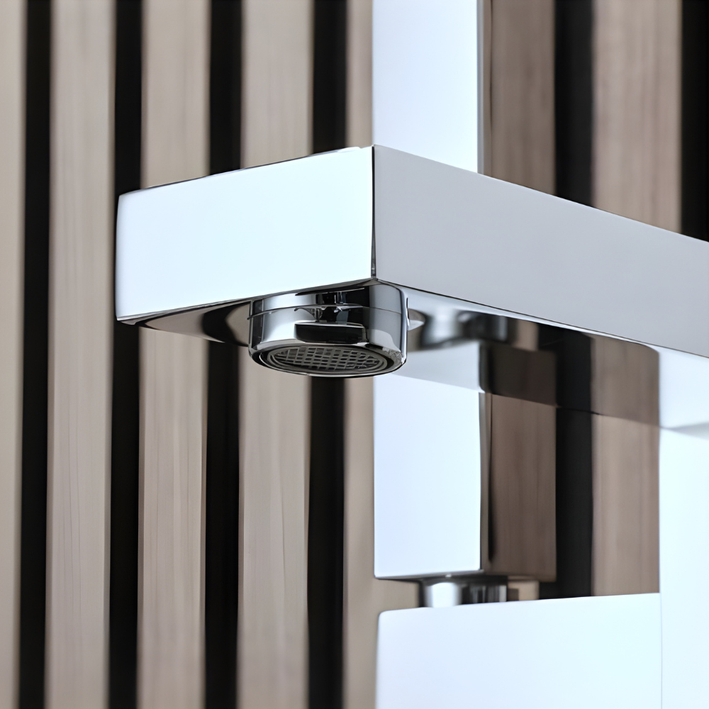 Kubik | Moderne Vierkante Vrijstaande Douchemengkraan Met Handdouche