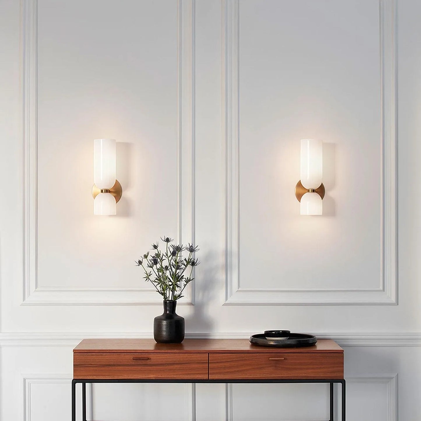 Vaelora | Cilindrische Geprofileerde Glazen Verticale Kolom Wandlamp