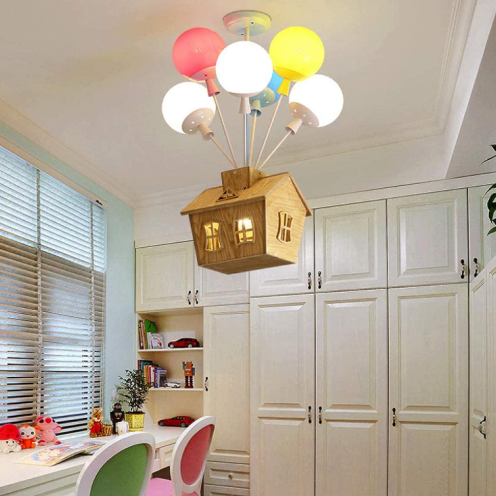 Valaura | Balloncluster Speelse Huis Motief Plafondlamp