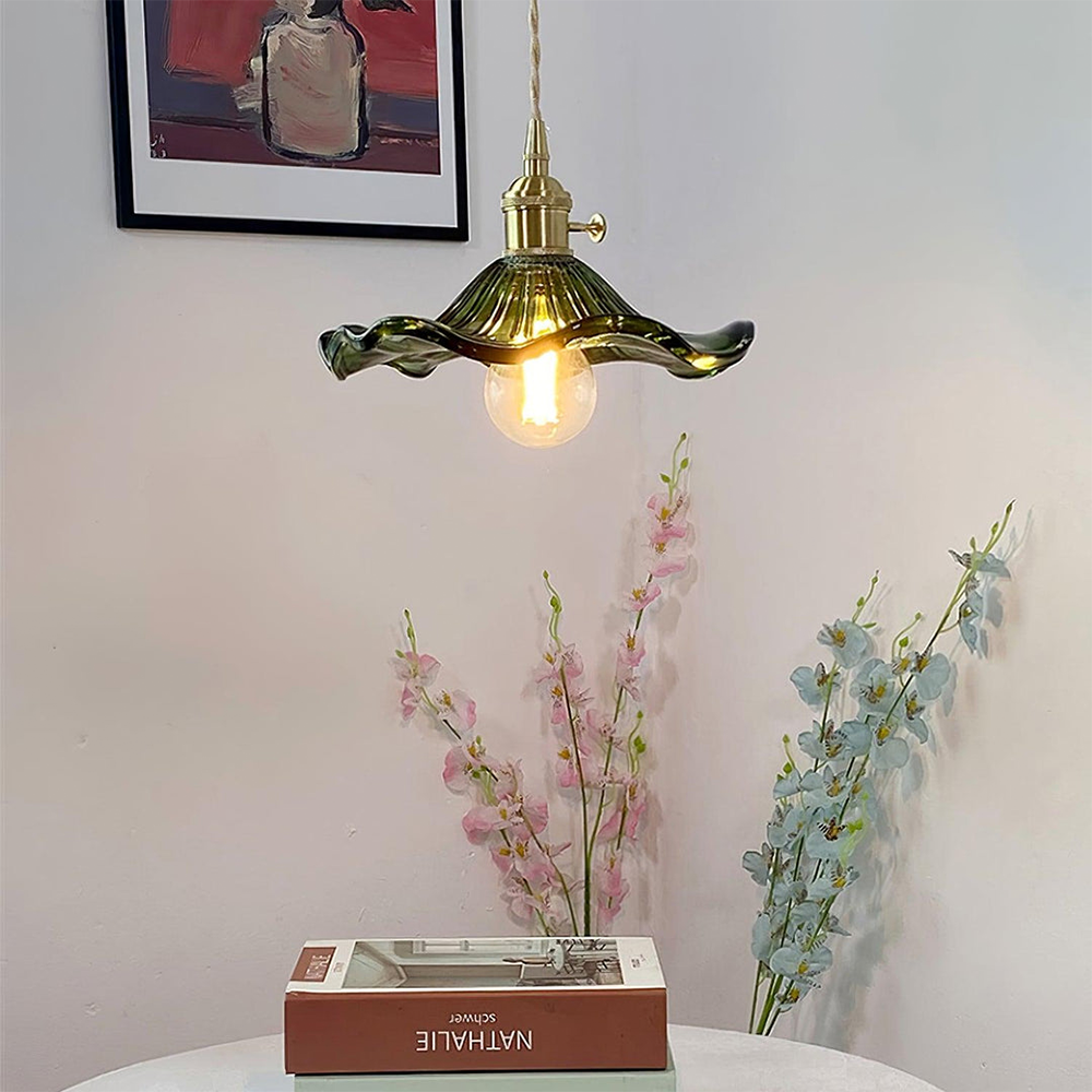 Floria | Elegante Hibiscus Bloemvormige Geprofileerde Glazen Hanglamp