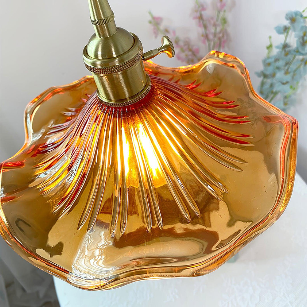 Floria | Elegante Hibiscus Bloemvormige Geprofileerde Glazen Hanglamp
