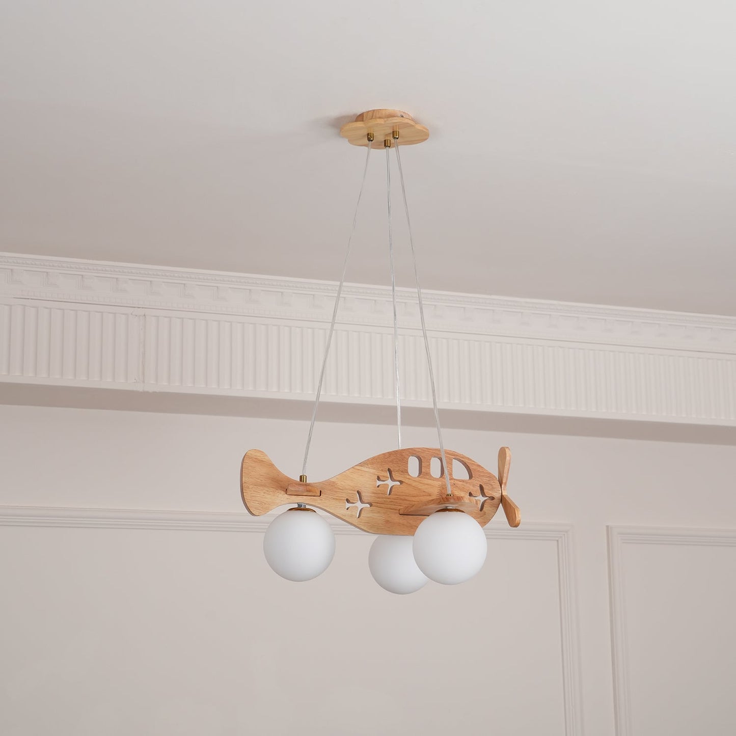 Tethelis | Vliegtuigvormige Houten Kunstzinnige Glas Globe Hanglamp