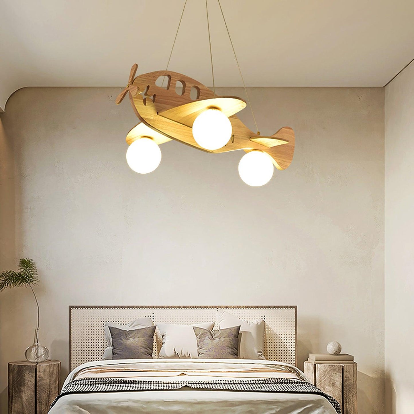 Tethelis | Vliegtuigvormige Houten Kunstzinnige Glas Globe Hanglamp