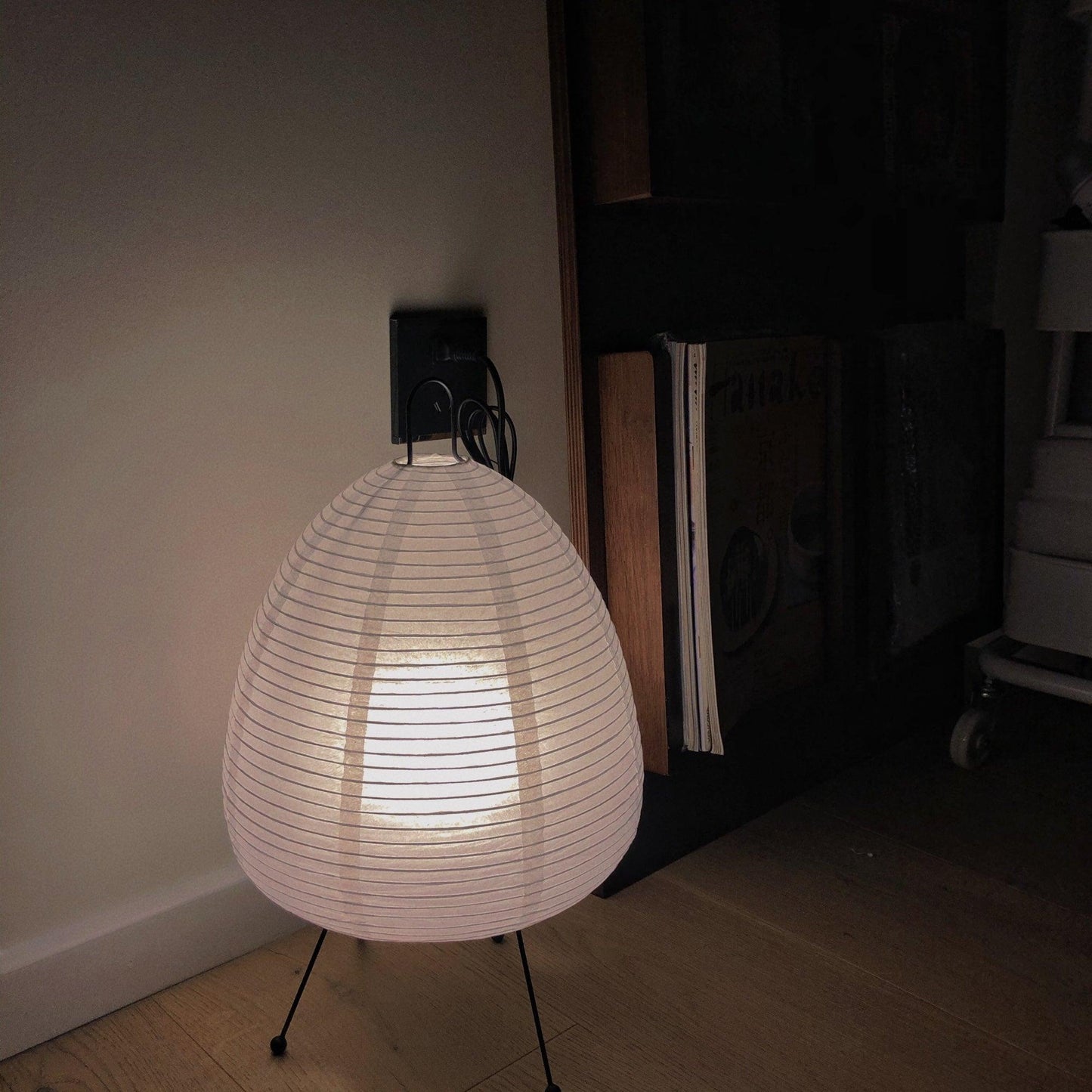 Kryntaleo | Japanse Geribbelde Bamboe Silhouet Oosterse Accent Tafellamp