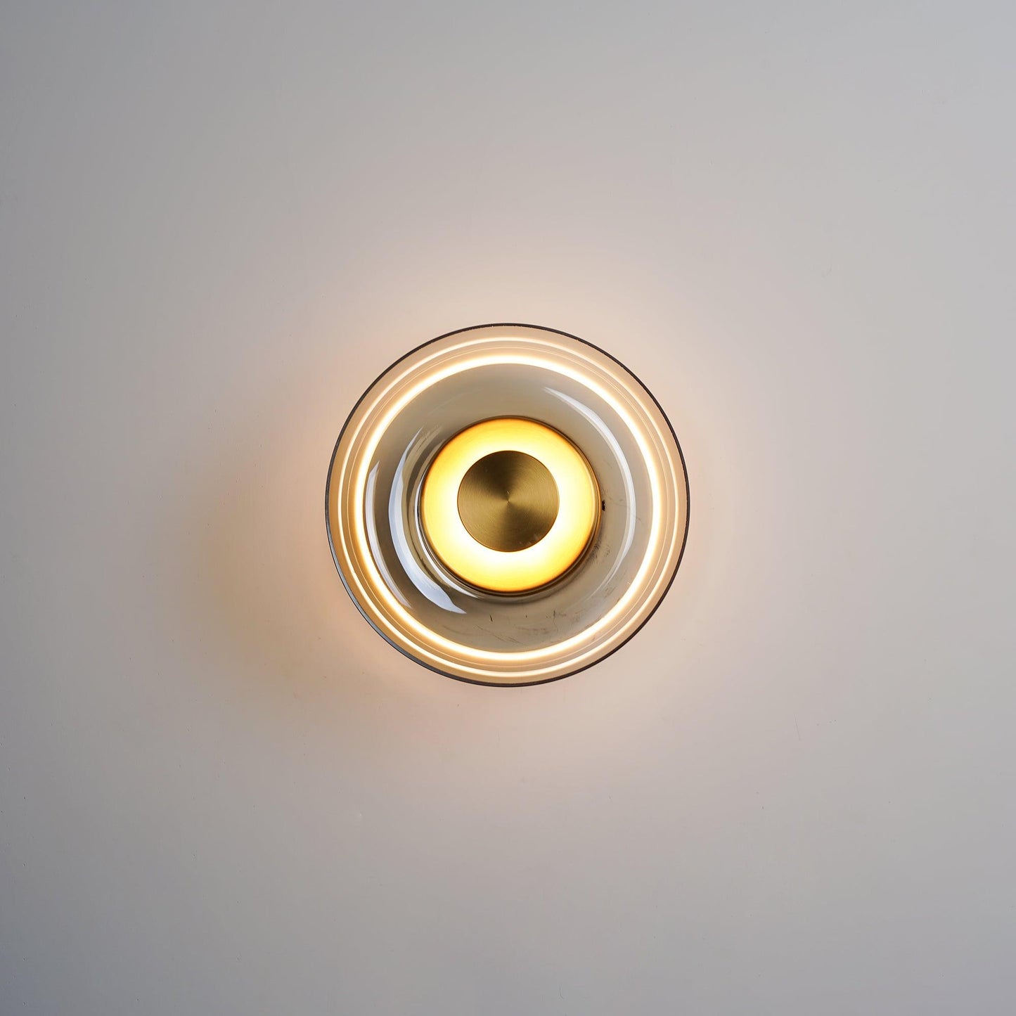 Luvia | Noordse Geribbelde Glazen Art Deco Wandlamp