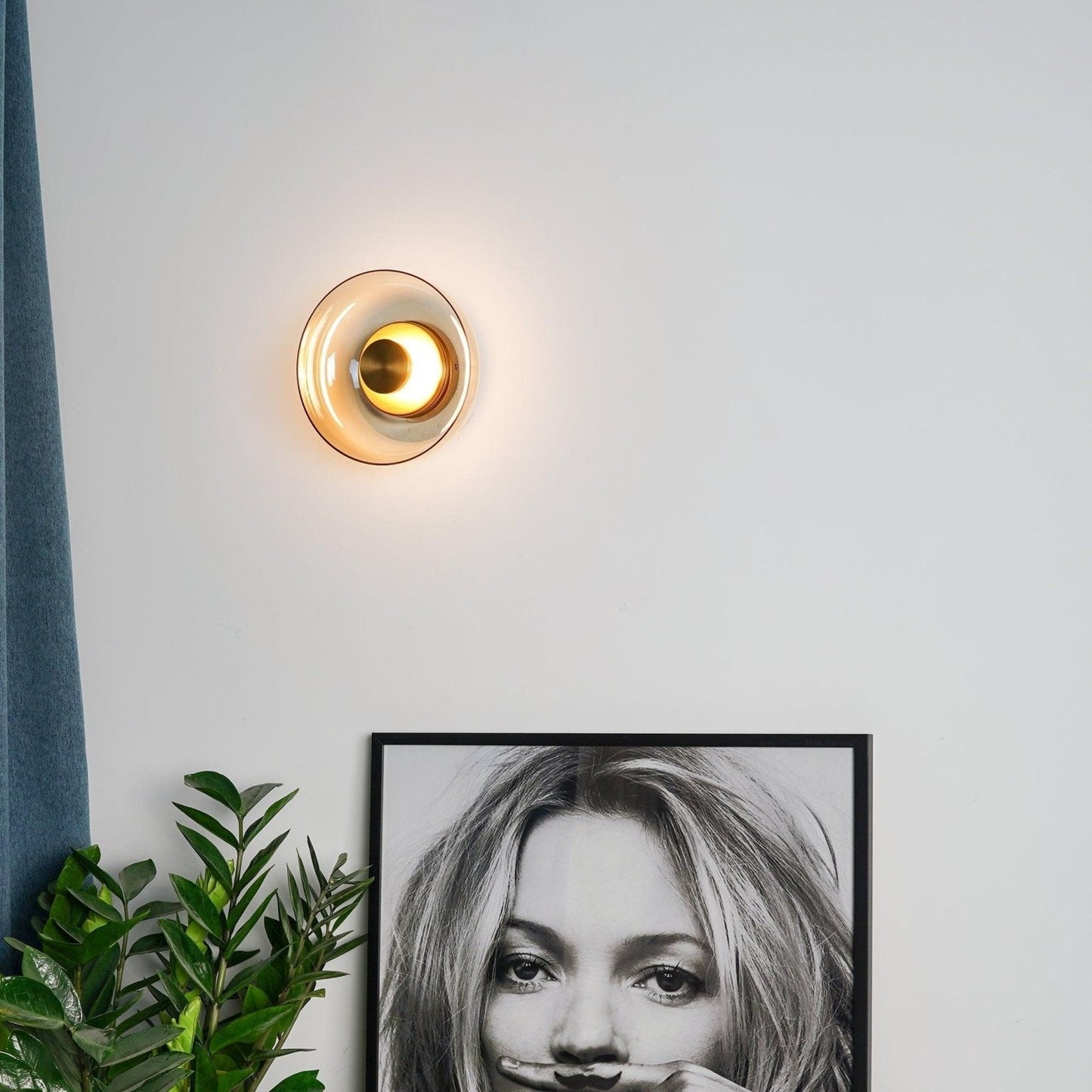 Luvia | Noordse Geribbelde Glazen Art Deco Wandlamp