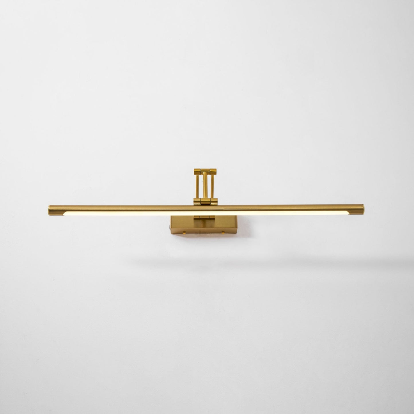 Tandreis | Strakke Architectonische Oplaadbare Wandlamp