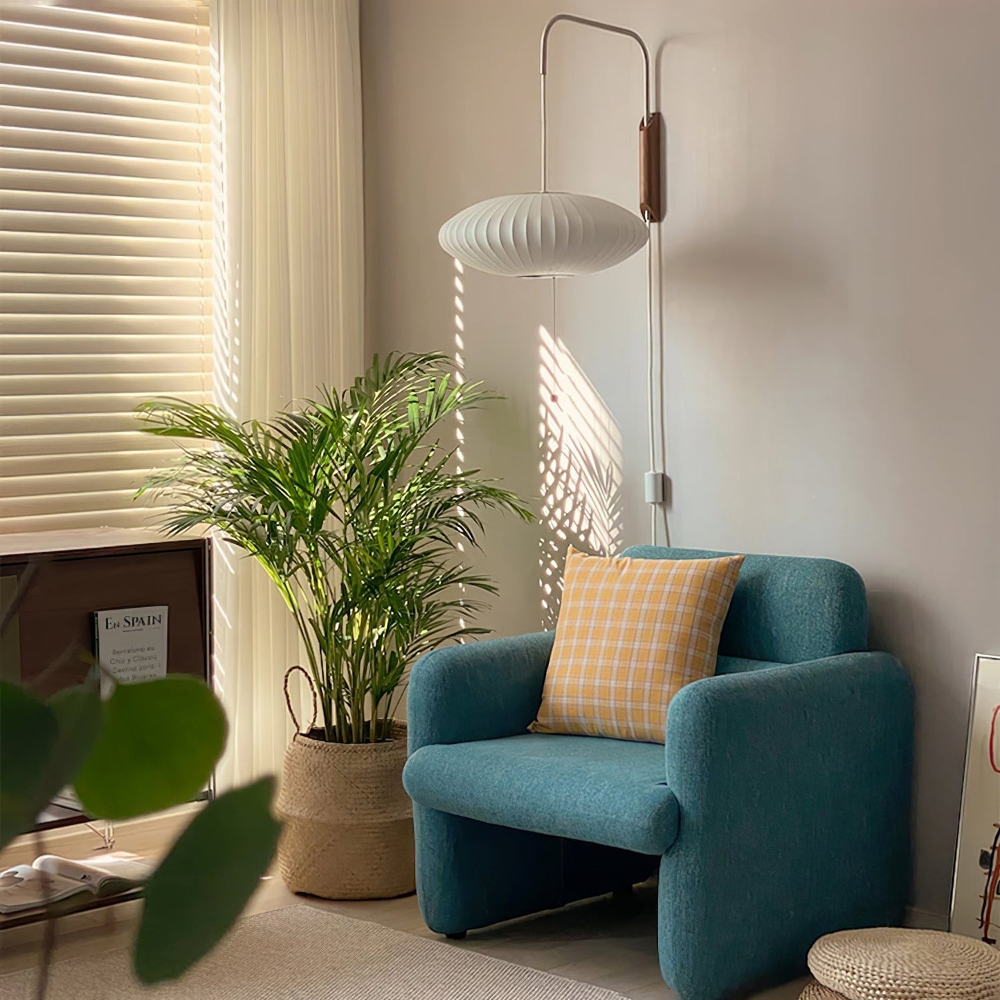 Kyntaroc | Retro Geribbelde Silhouet Zwevende Bol Wandlamp