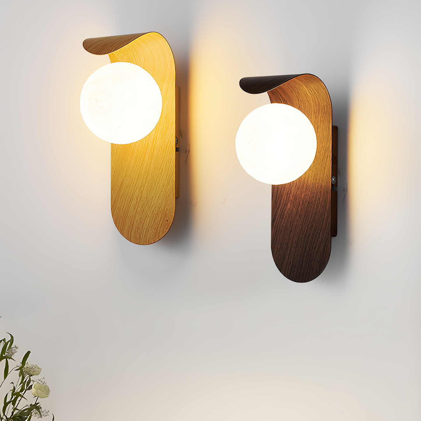 Lythose | Moderne Boog Houten Nerf Wandlamp met Bal Globe