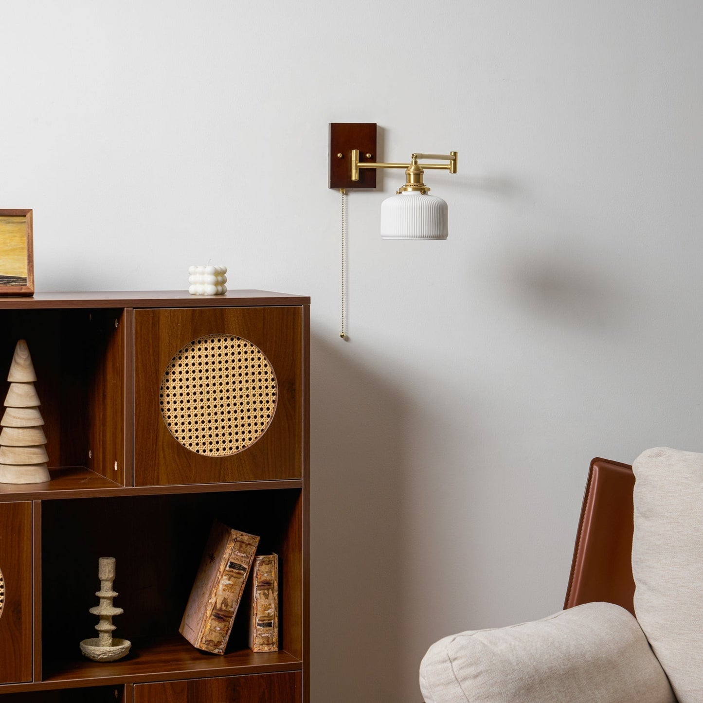 Kalythos | Moderne gesculpteerde hoekige keramische wandlamp