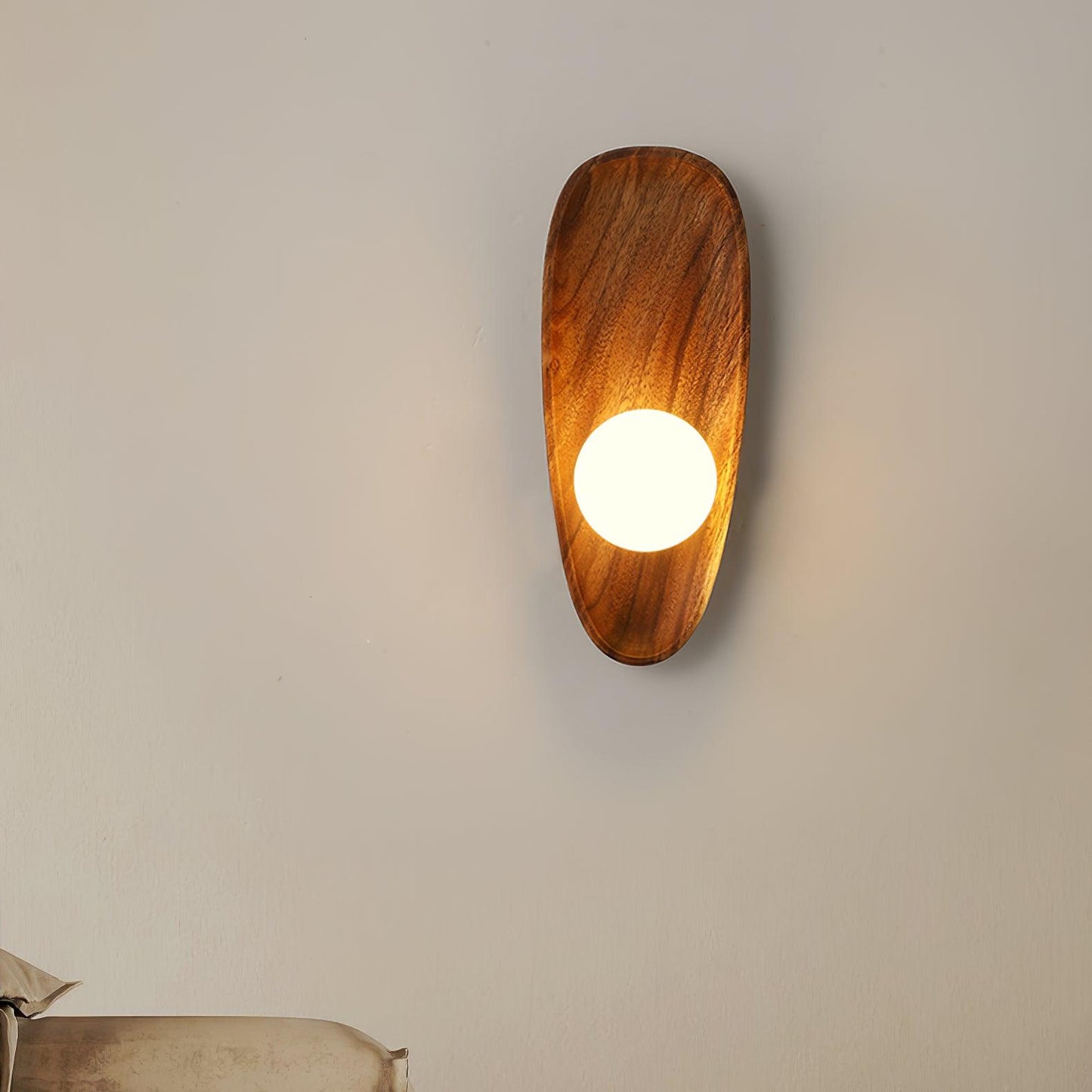 Merivane | Organische textuur glazen houten wandlamp