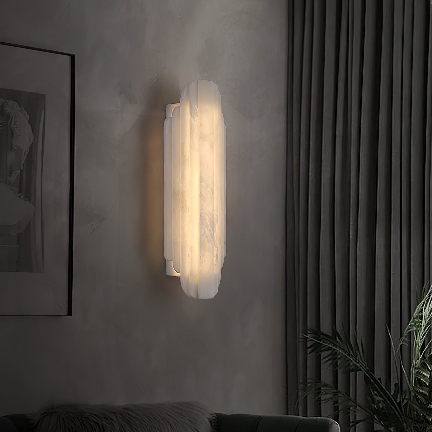 Aethelard | Art Deco Alabaster Pilaar Architectonische Wandlamp