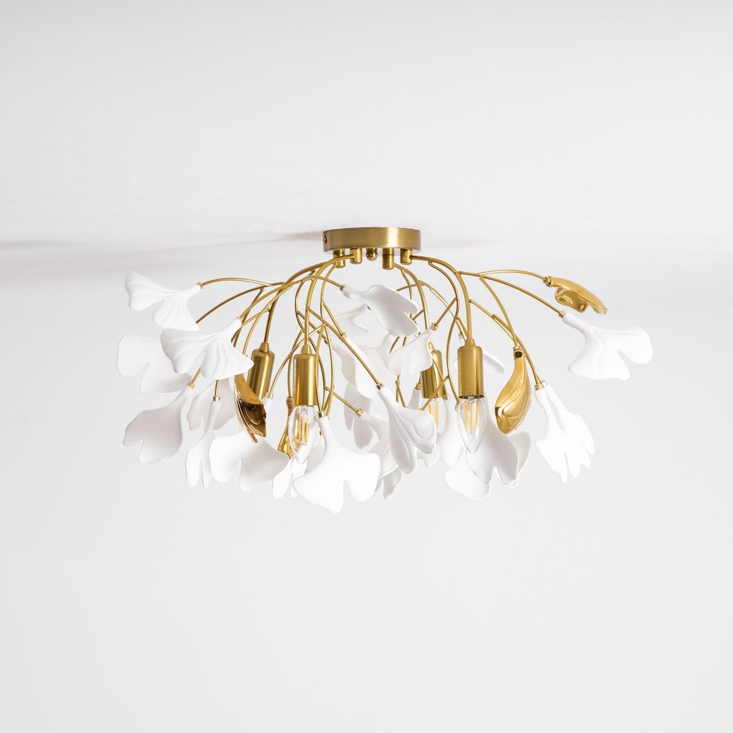 Zephryon | Botanische keramische bladcluster plafondlamp