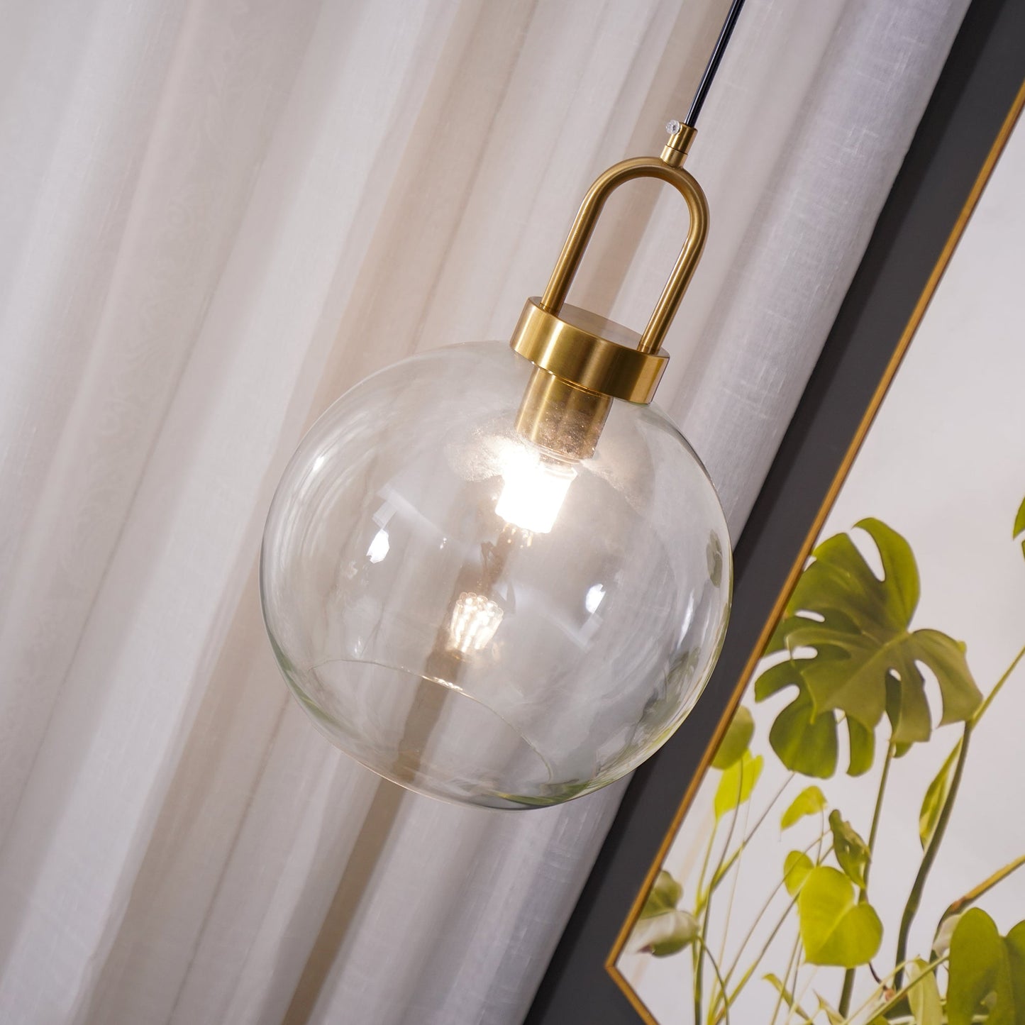 Kyntara | Hedendaagse Asymmetrische Elliptische Glazen Hanglamp