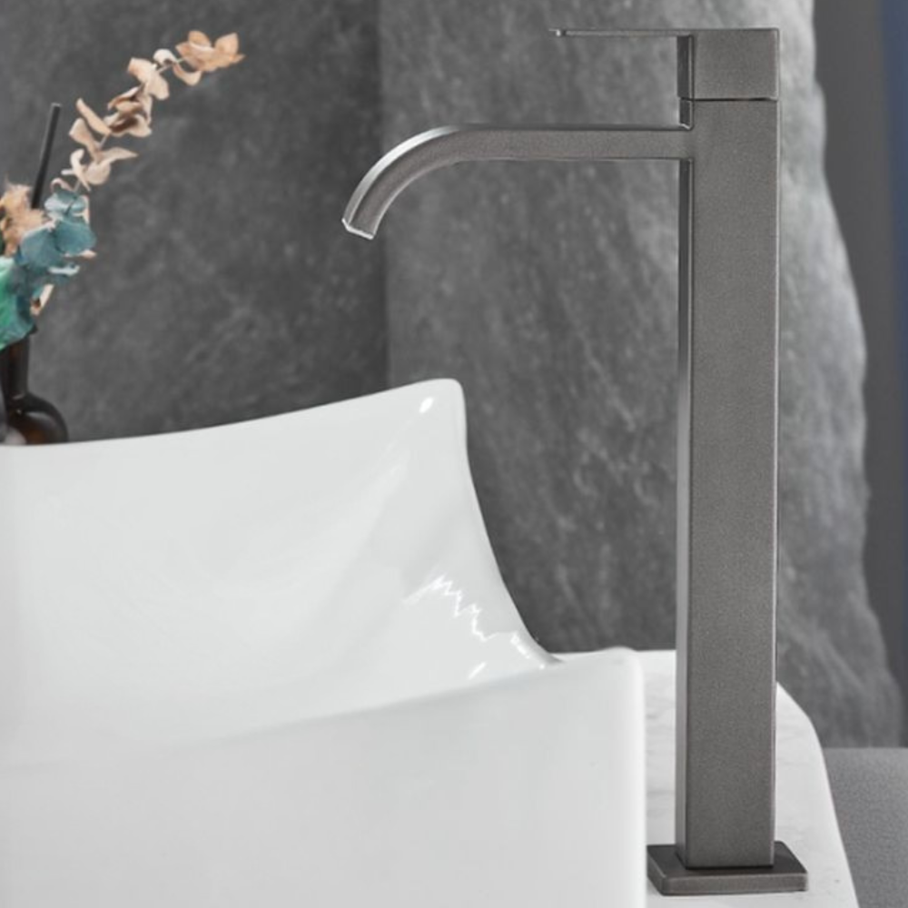 Lyskalla | Moderne Gebogen Watervaluitloop Badkamerkraan