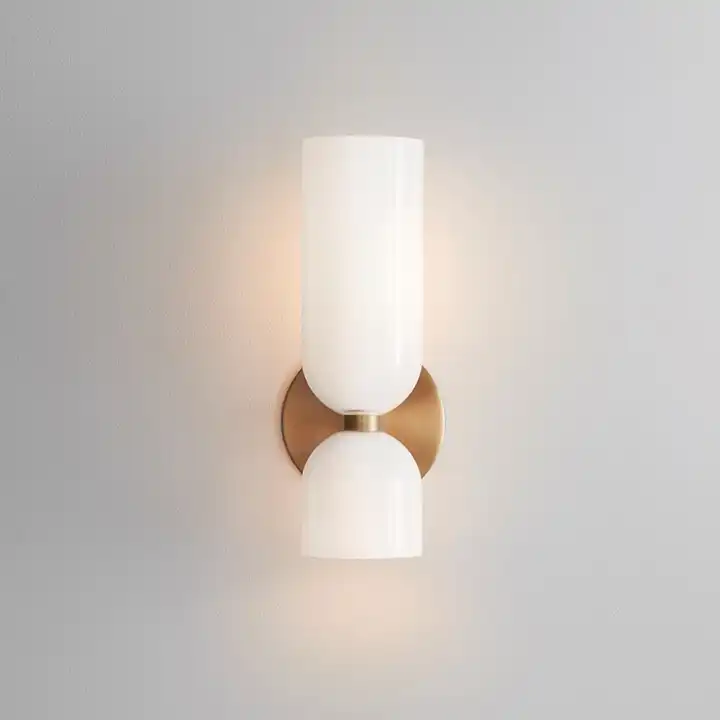 Vaelora | Cilindrische Geprofileerde Glazen Verticale Kolom Wandlamp