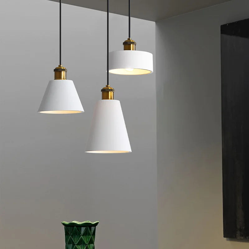 Kelythrom | Moderne Grafische Koepelvormige Silhouet Hanglamp