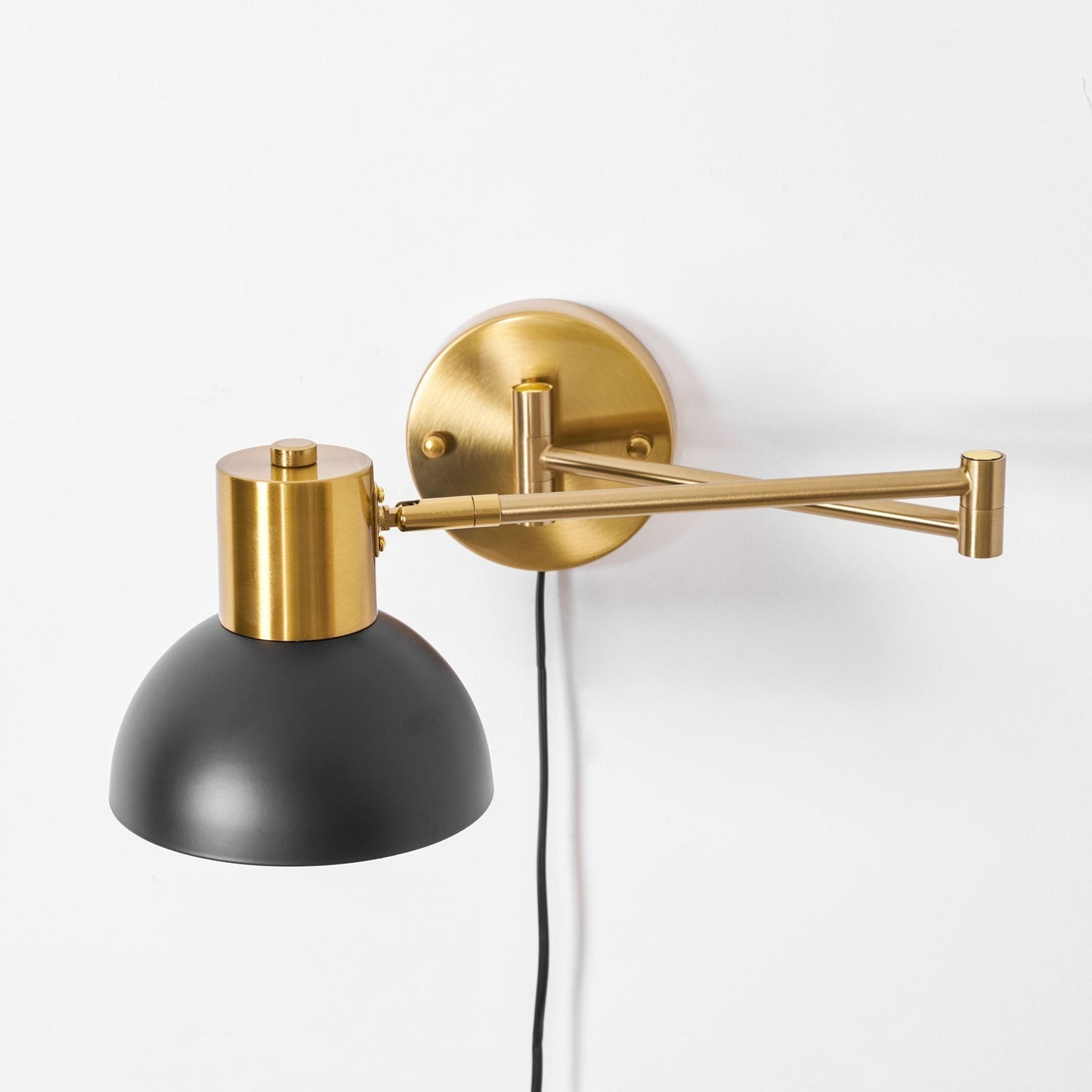 Kelsigore | Minimalistische draaibare scharnierarm geometrische functionele wandlamp