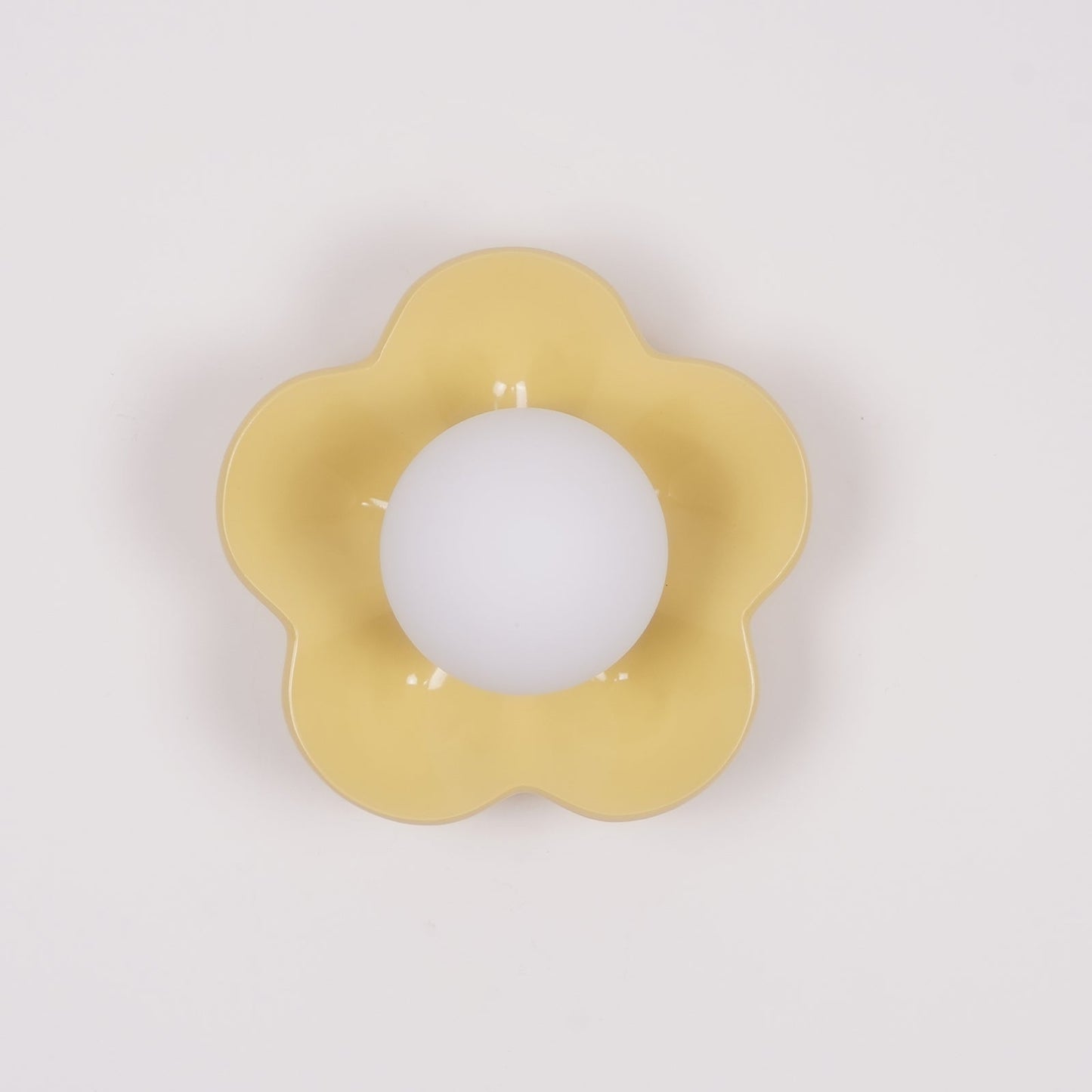 Elvorn | Speelse Hars Sculpturale Kunstglas Wandlamp