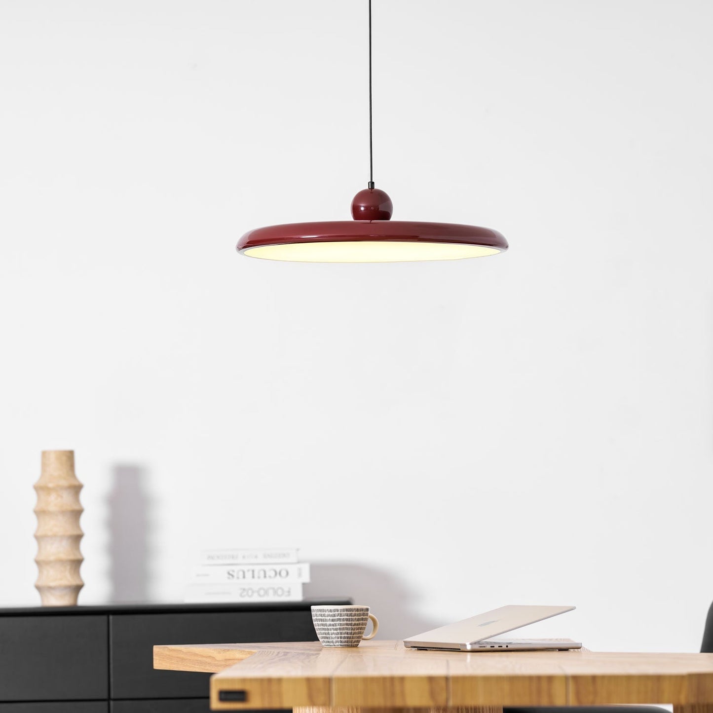 Belvador | Geometrische cirkelvormige silhouet zwevende hanglamp