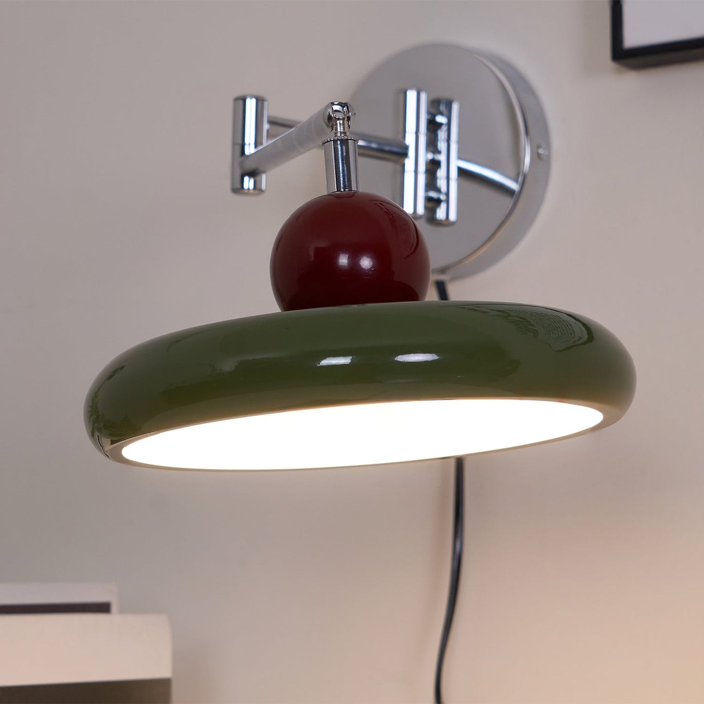 Zondrak | Geometrische Ronde Schotel Gemonteerde Accent Wandlamp