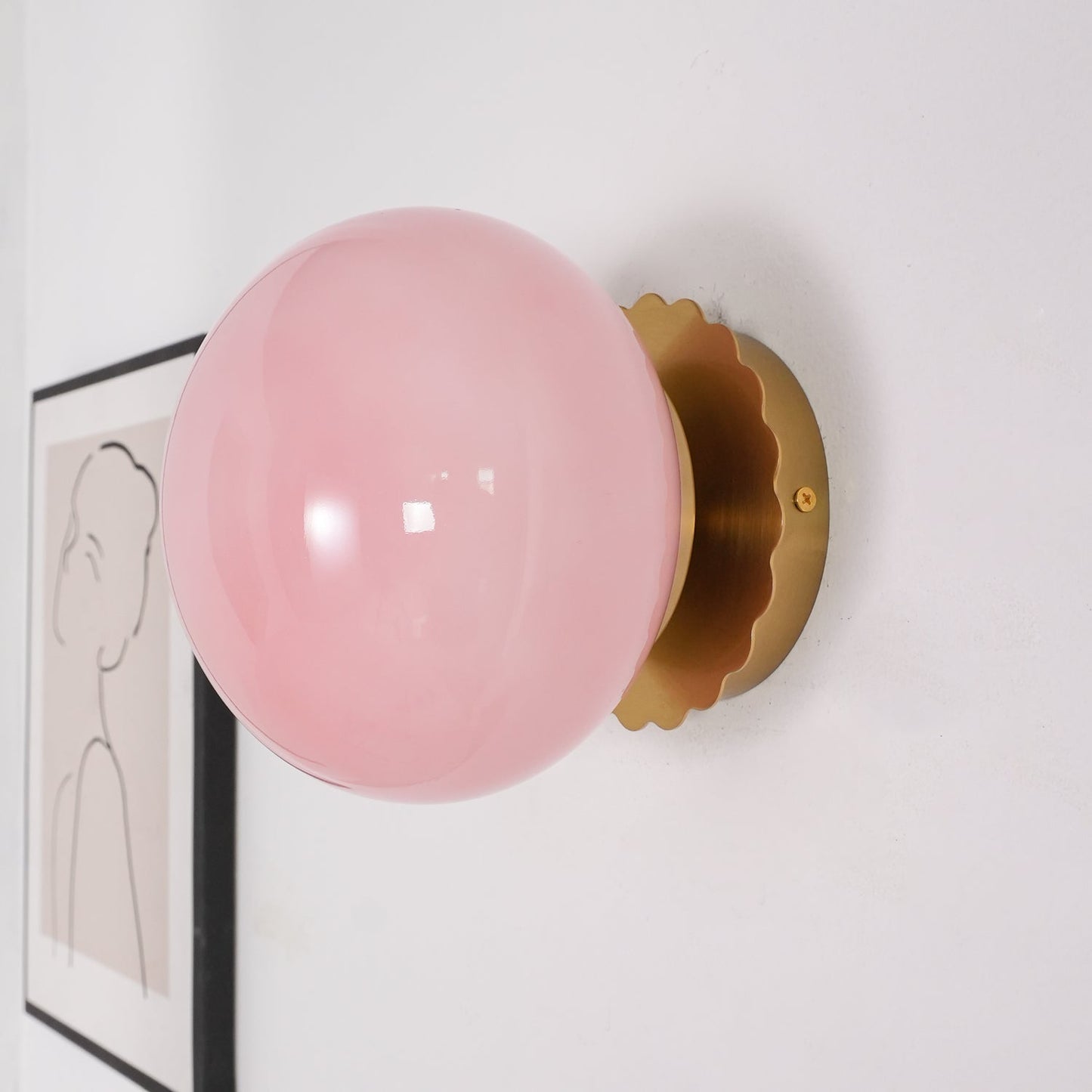 Galdromic | Sculpturale Matglazen Bol Wandlamp