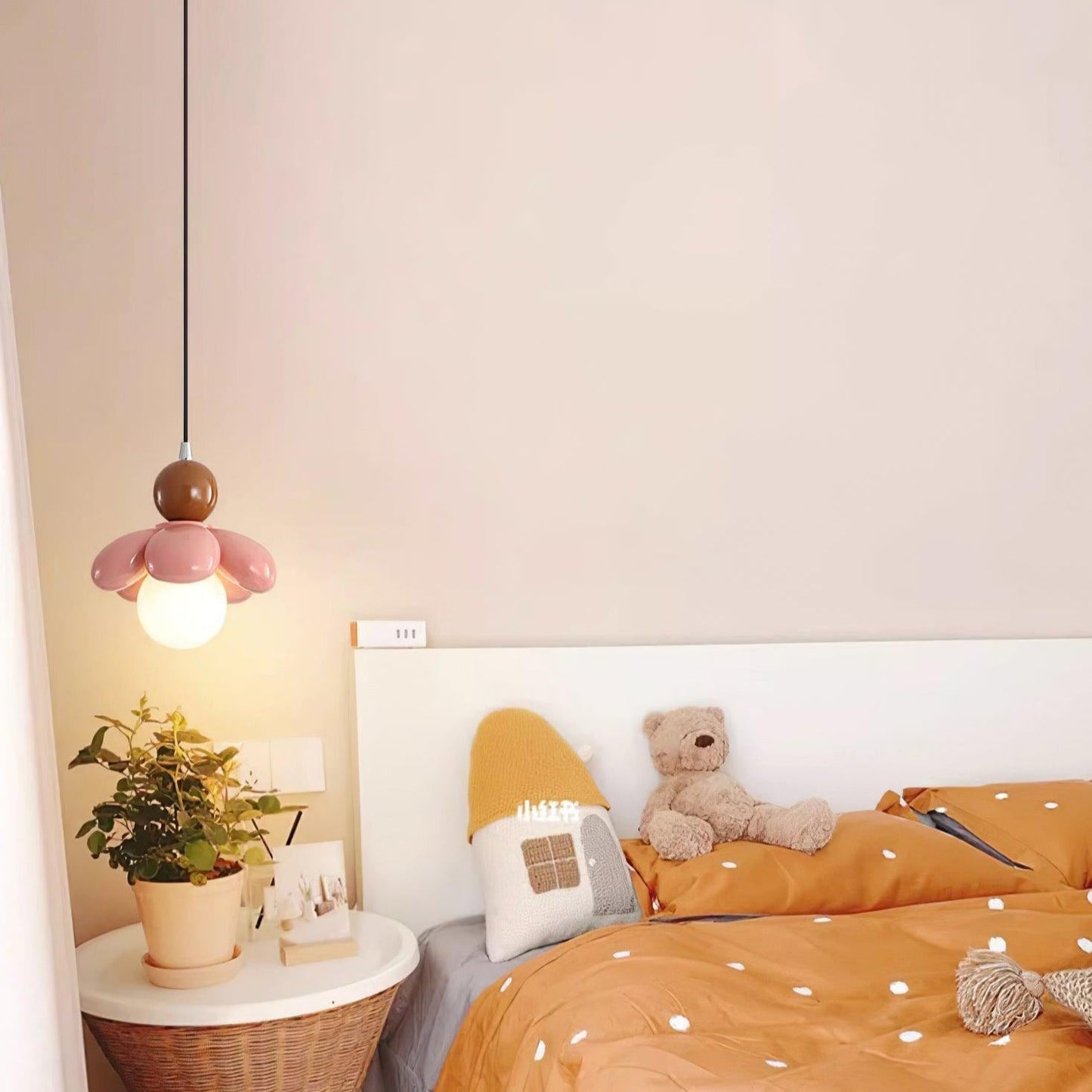 Berislys | Gesculpteerde Organische Bloem Silhouet Glazen Hanglamp