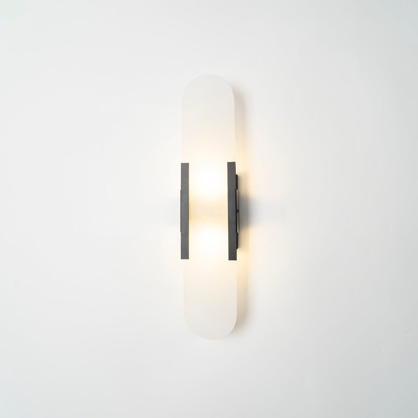 Ivalis | Moderne Verlengde Alabaster Steen Wandlamp