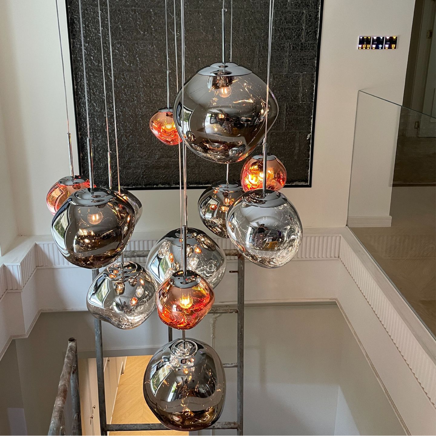 Fusio | Hedendaagse Abstracte Gesmolten Globe Hanglamp