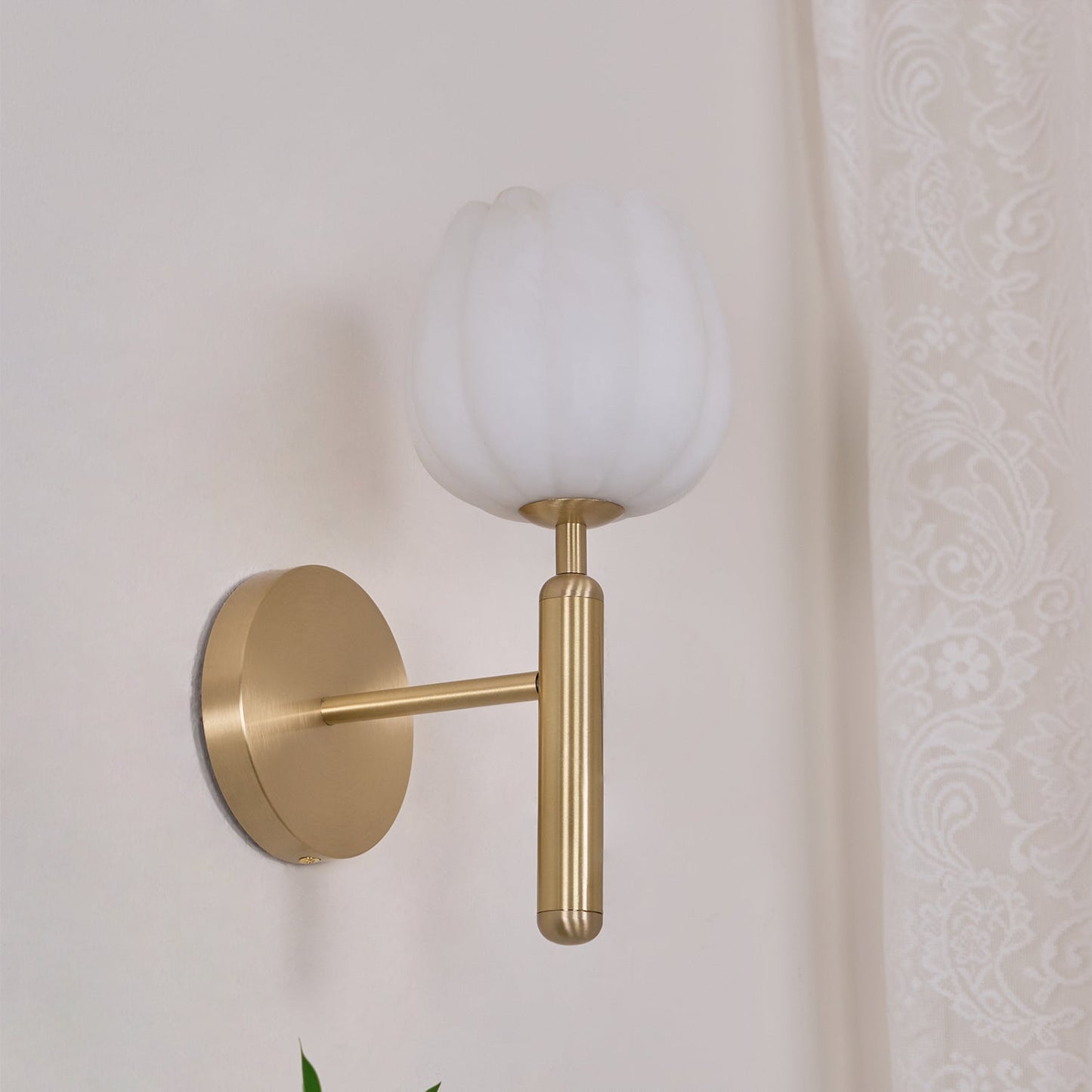 Lyhose | Botanische Alabaster Steen Bloem Sculptuur Wandlamp