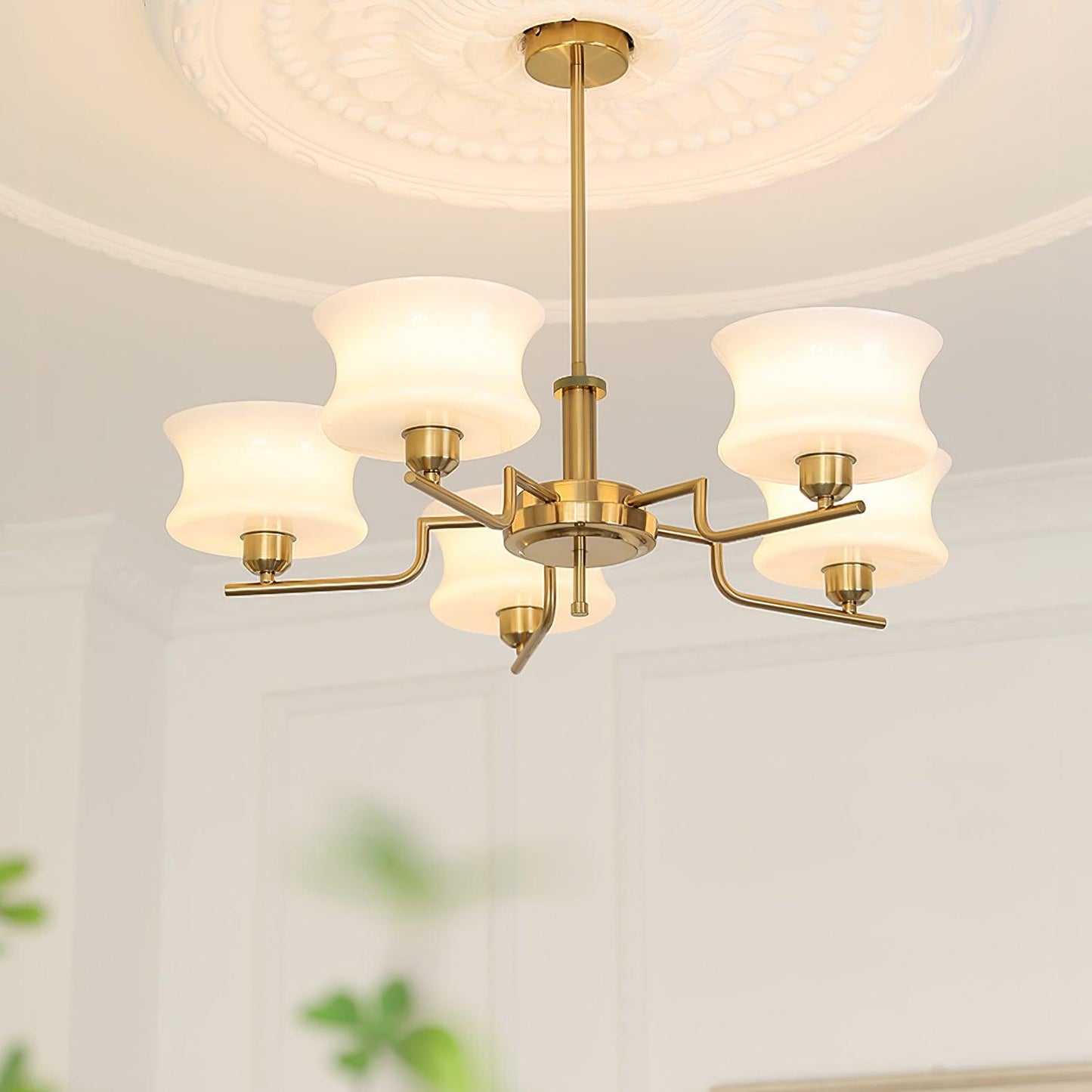 Kendroma | Antiek geïnspireerde gebogen bolvormige glazen plafondlamp