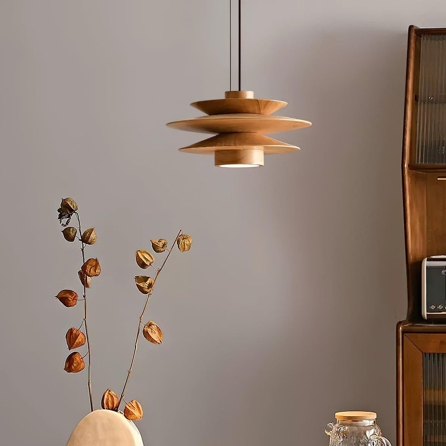 Aerislys | Mid Century Gelaagde Houten Schijven Hanglamp
