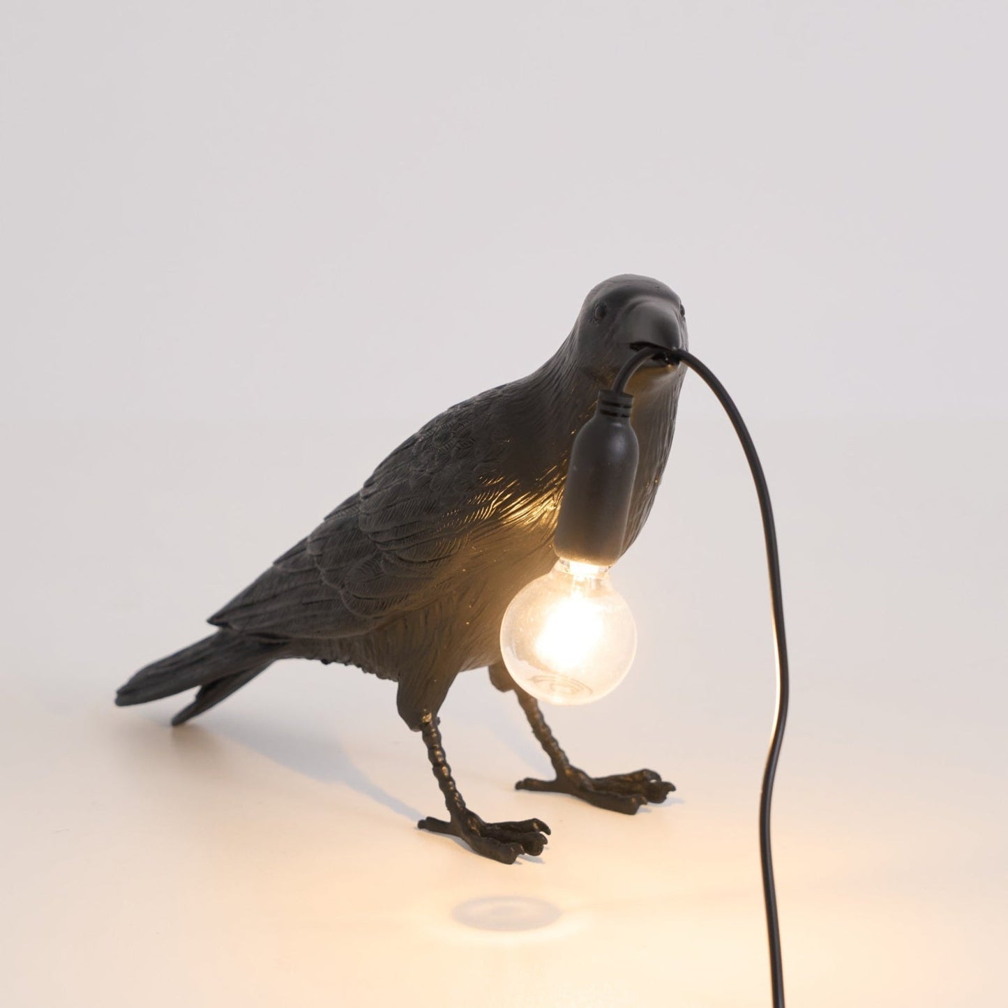 Bristhow | Gotische Sculpturale Vogel Raaf Tafellamp