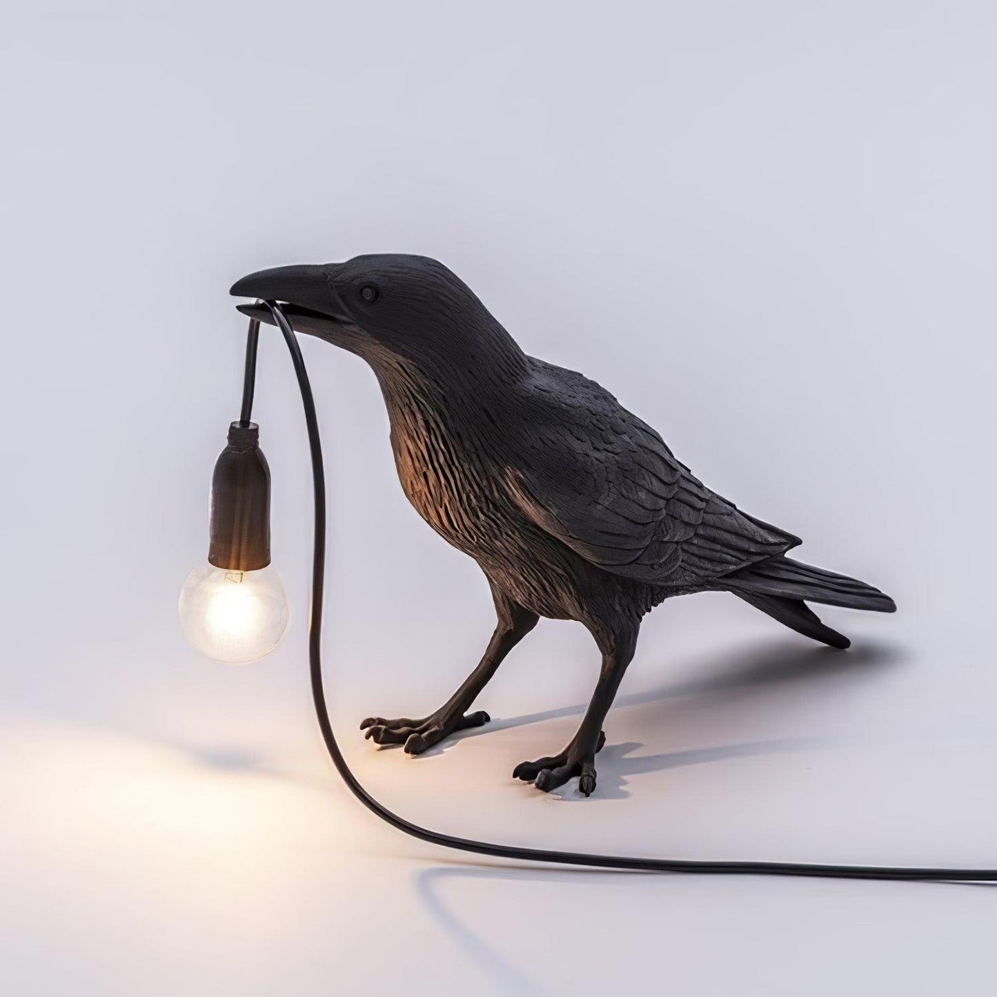 Bristhow | Gotische Sculpturale Vogel Raaf Tafellamp