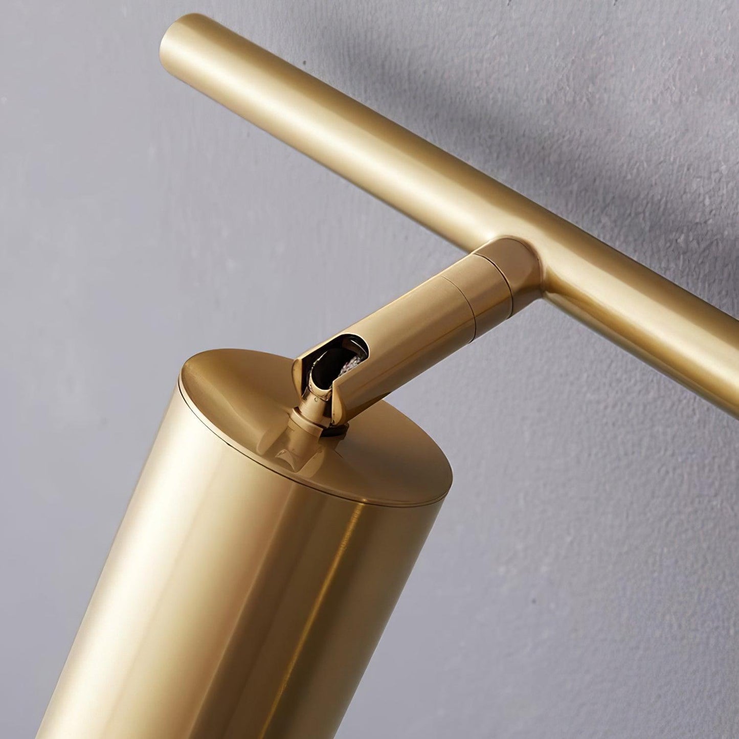Lysenna | Luxe Lineaire Silhouet Verstelbare Spot Wandlamp