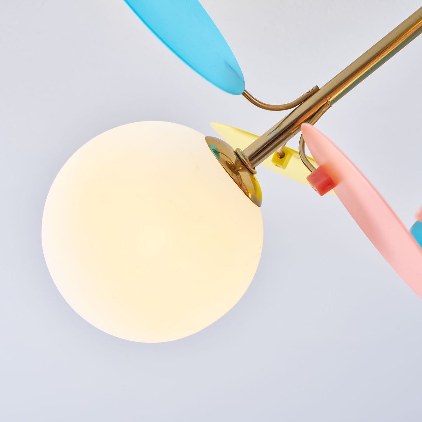 Kalythos | Sculpturale Geometrische Schijf Cluster Semi Opbouw Plafondlamp