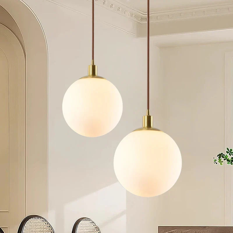 Vaelonis | Bolvormige Matglas Minimalistische Hanglamp