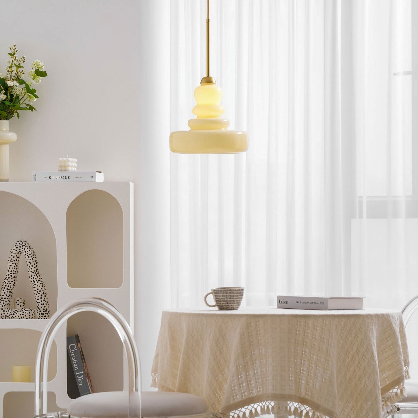 Kestrelle | Traditionele koepelvormige glazen hanglamp