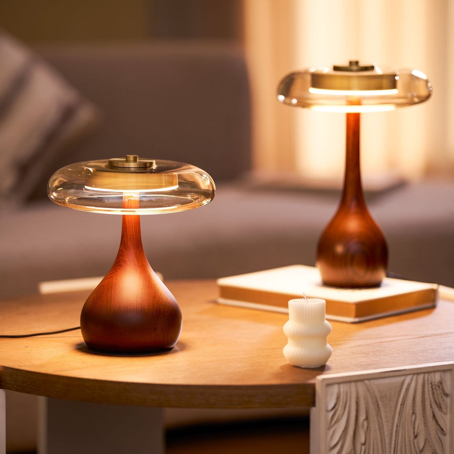 Vancorim | Japandi Gebogen Hout Amber Glas Tafellamp